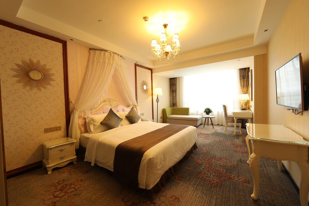 Zhi Hui Tang Feng Ze Hotel Thành Đô Ngoại thất bức ảnh