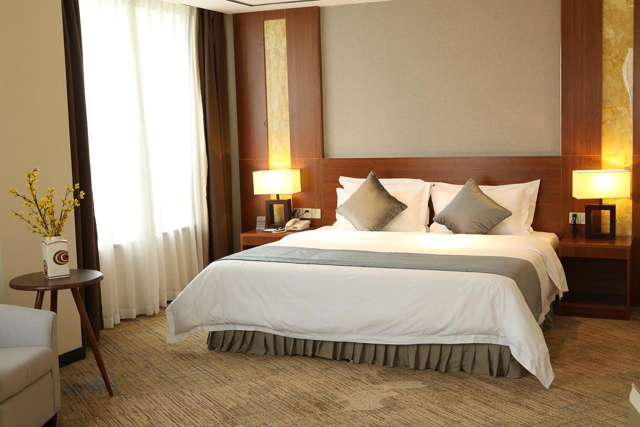 Zhi Hui Tang Feng Ze Hotel Thành Đô Ngoại thất bức ảnh