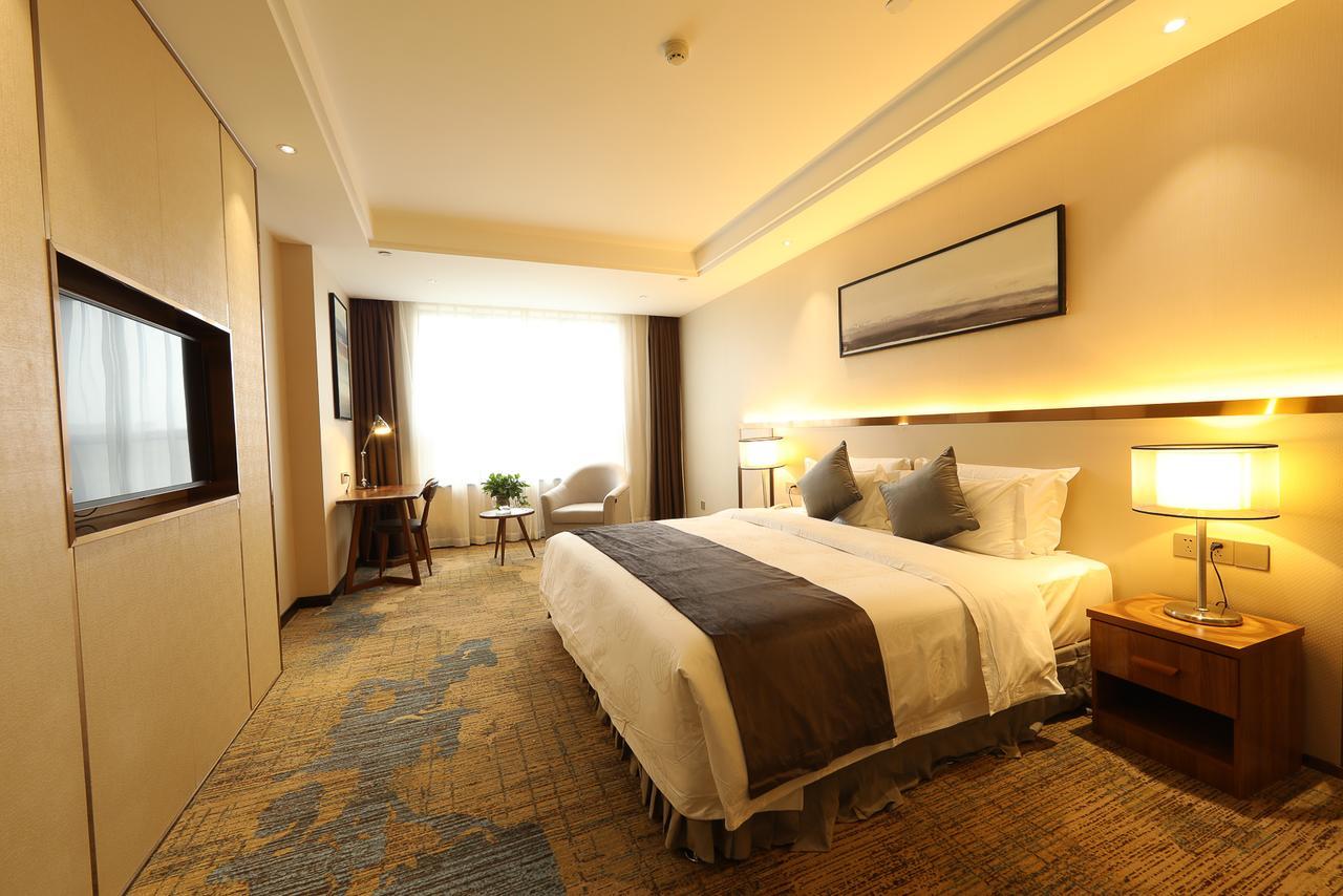 Zhi Hui Tang Feng Ze Hotel Thành Đô Ngoại thất bức ảnh