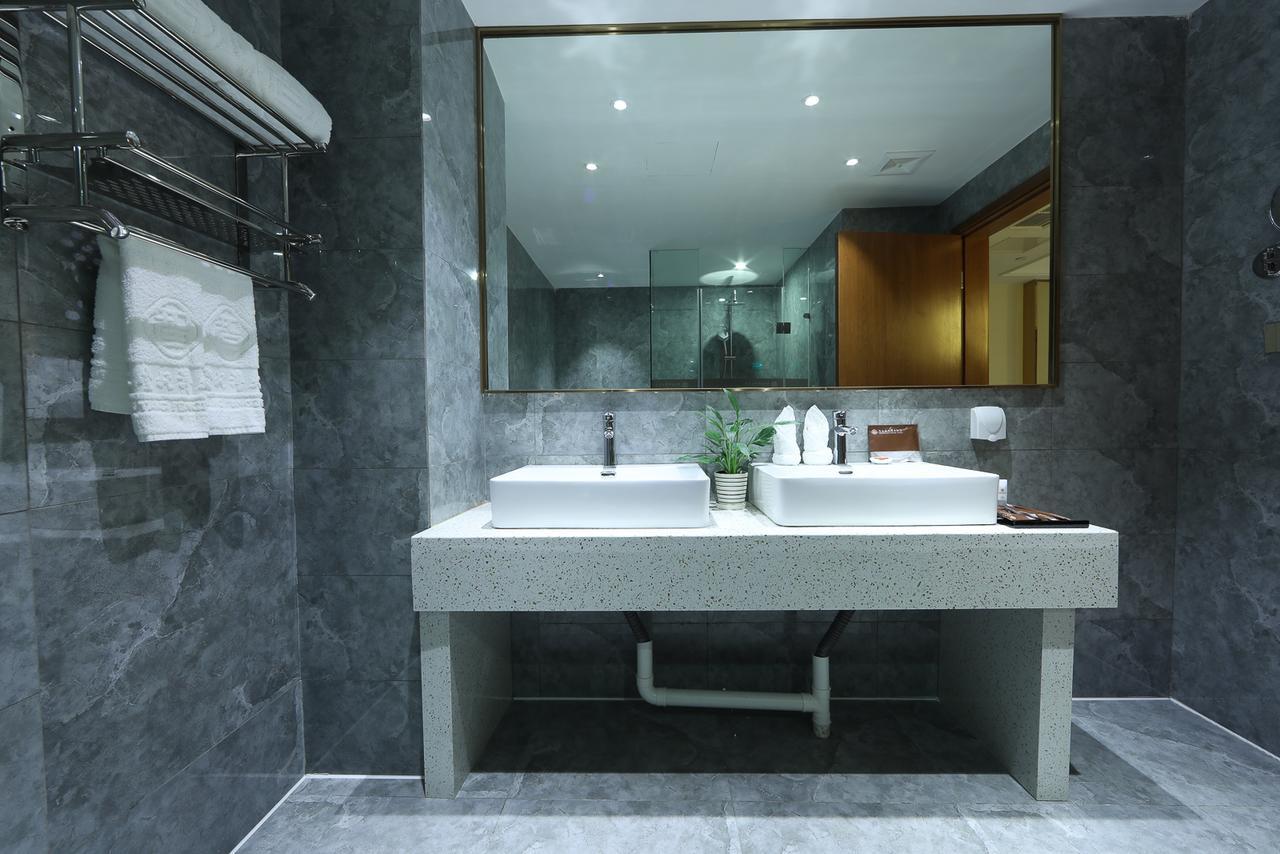 Zhi Hui Tang Feng Ze Hotel Thành Đô Ngoại thất bức ảnh