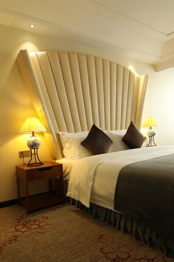 Zhi Hui Tang Feng Ze Hotel Thành Đô Ngoại thất bức ảnh