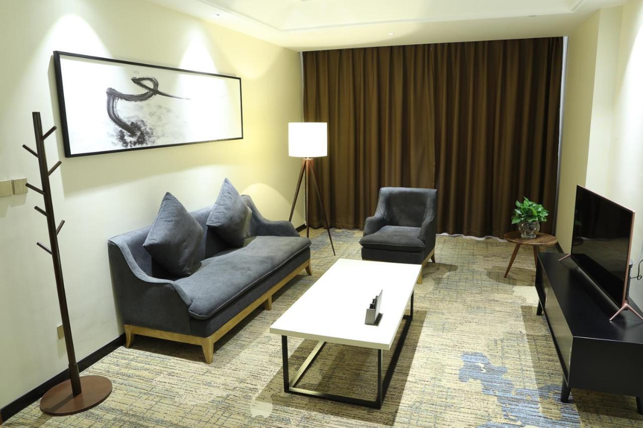 Zhi Hui Tang Feng Ze Hotel Thành Đô Ngoại thất bức ảnh